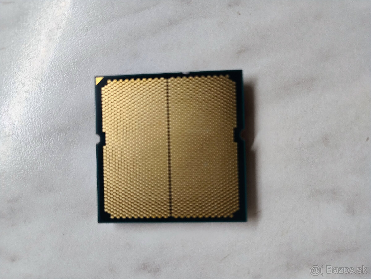 Ryzen 7700 + Jonsbo Pisa A5 - 2