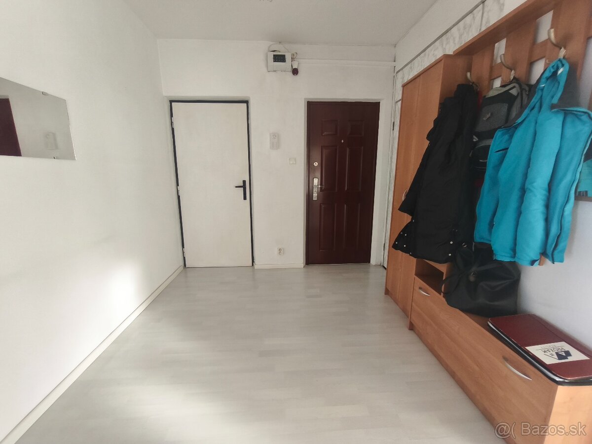 Predaj 3,5 izbový byt v centre mesta - 2