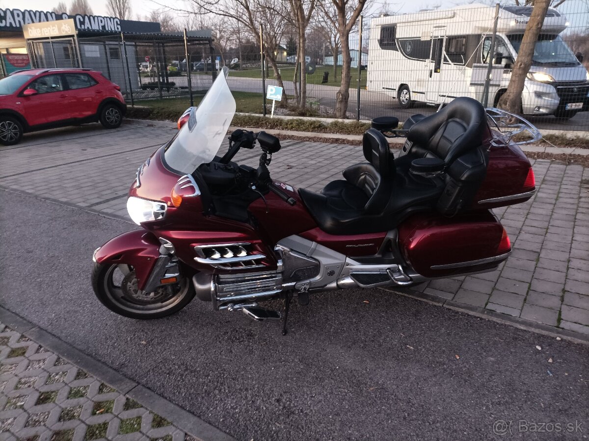 Honda Goldwing GL 1800 - 2