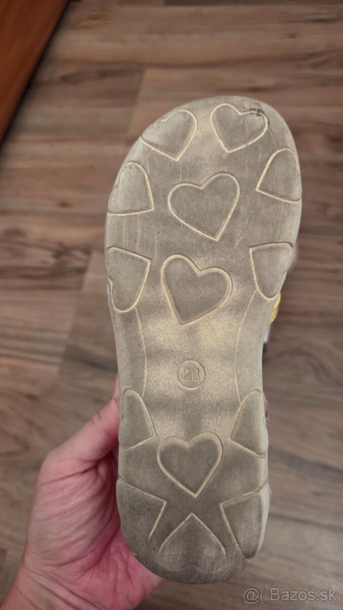 Sandálky veľ. 28 - 2