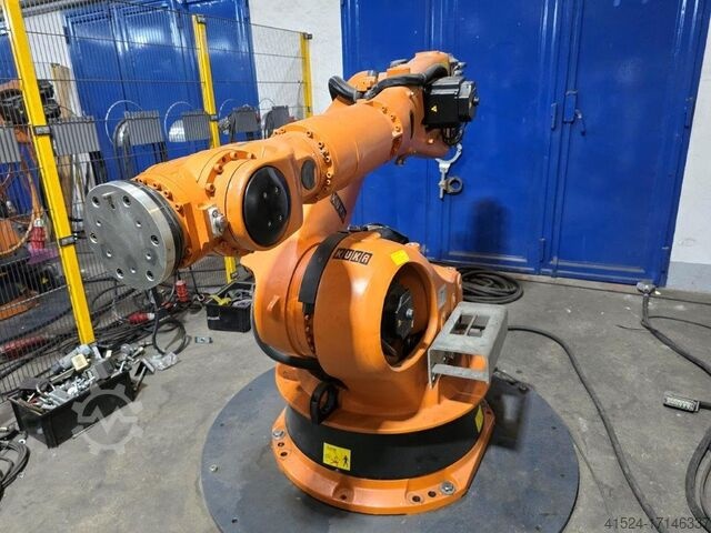 KUKA ROBOT KR140 - 2