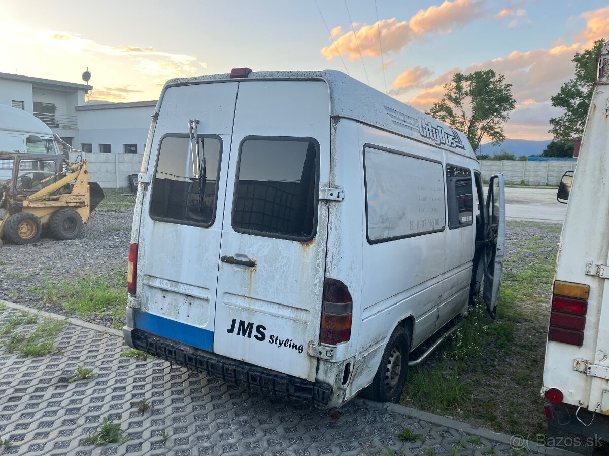 Rozpredam mercedes benz sprinter 2.2.CDi - 2