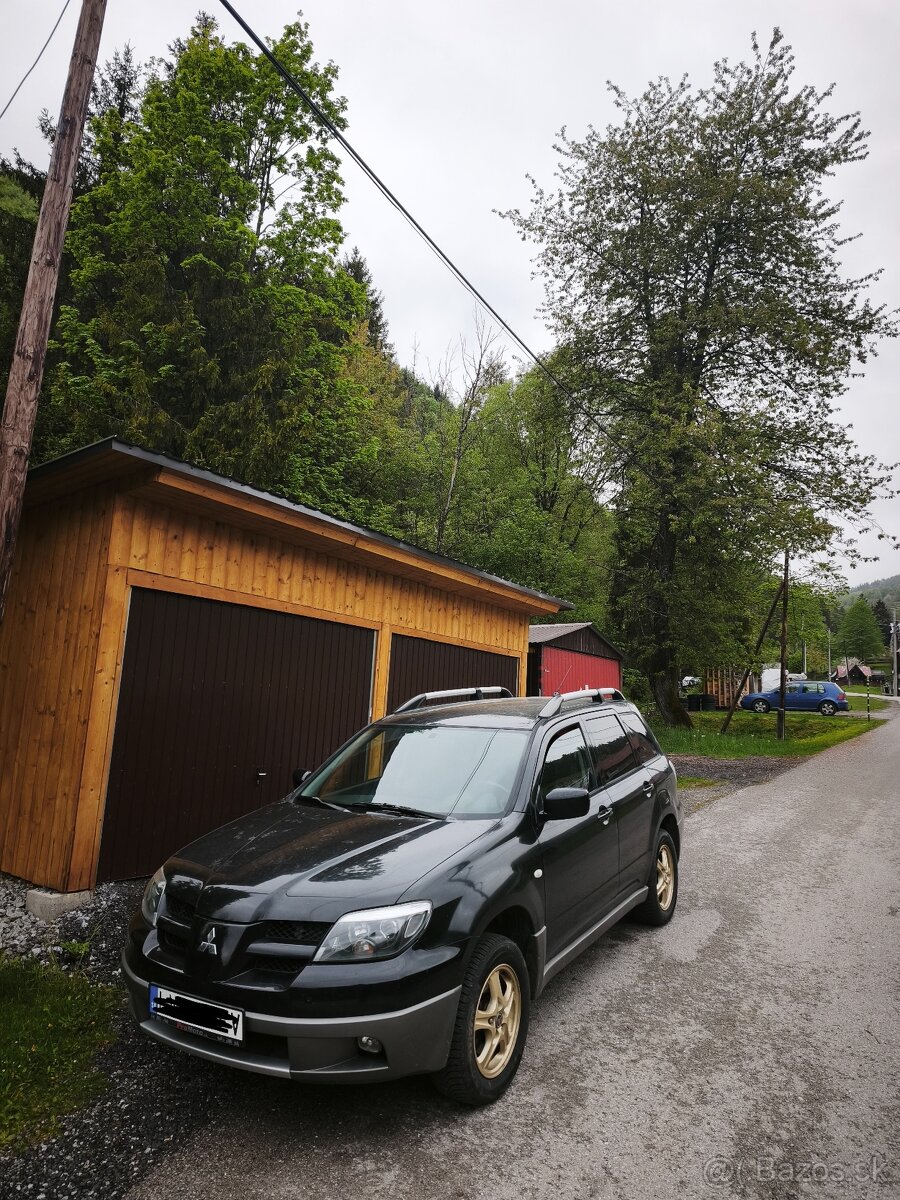 Mitsubishi Outlander 2.0 4x4 - 2