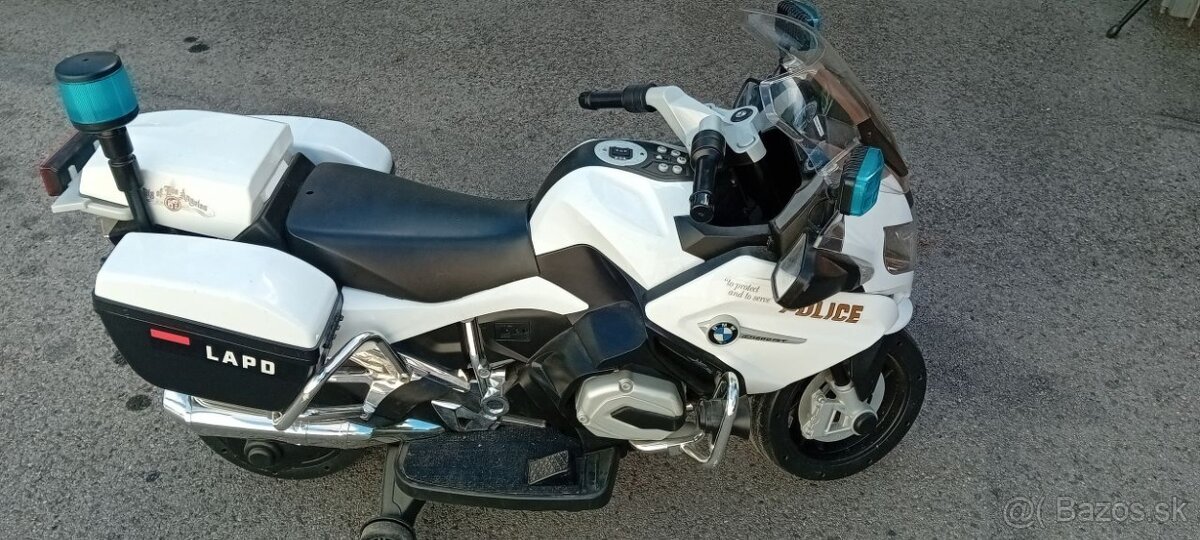 Elektrická policajná motorka BMW R 1200RT - 2