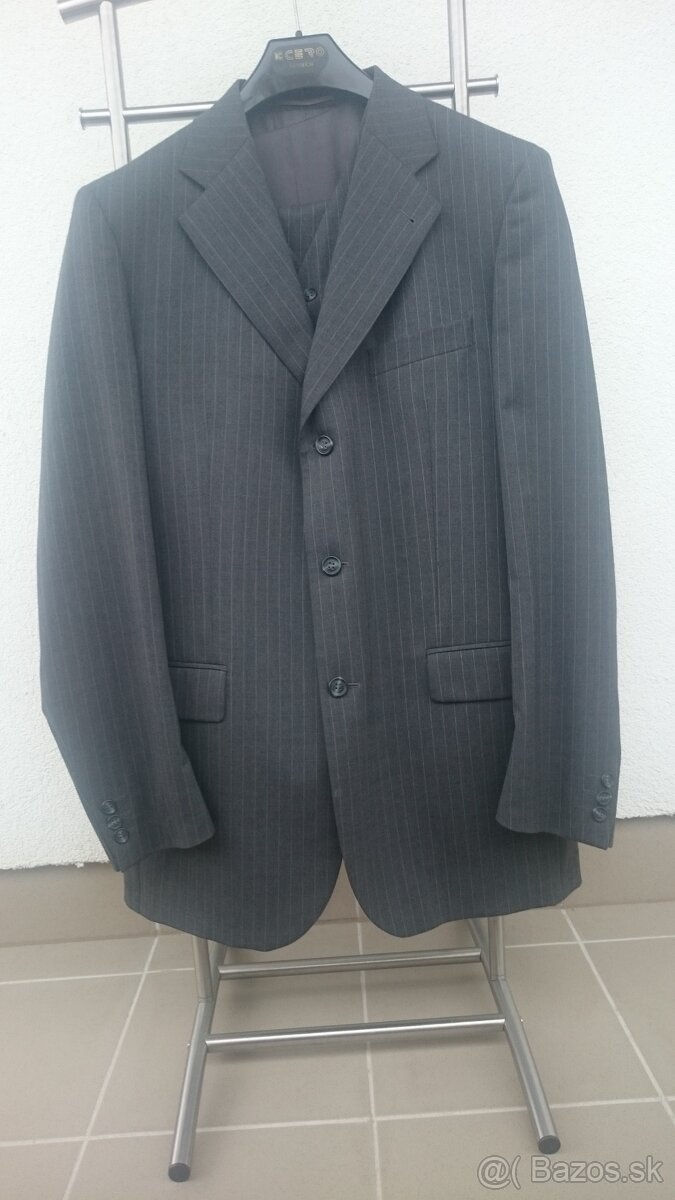 Pánske obleky HUGO BOSS & ALAIN DELON. - 2