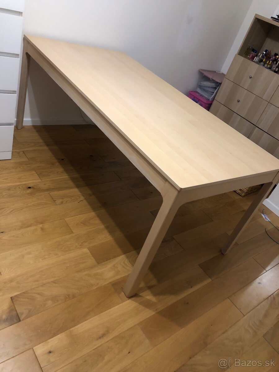 Jedálenský stol roztahovaci - 2