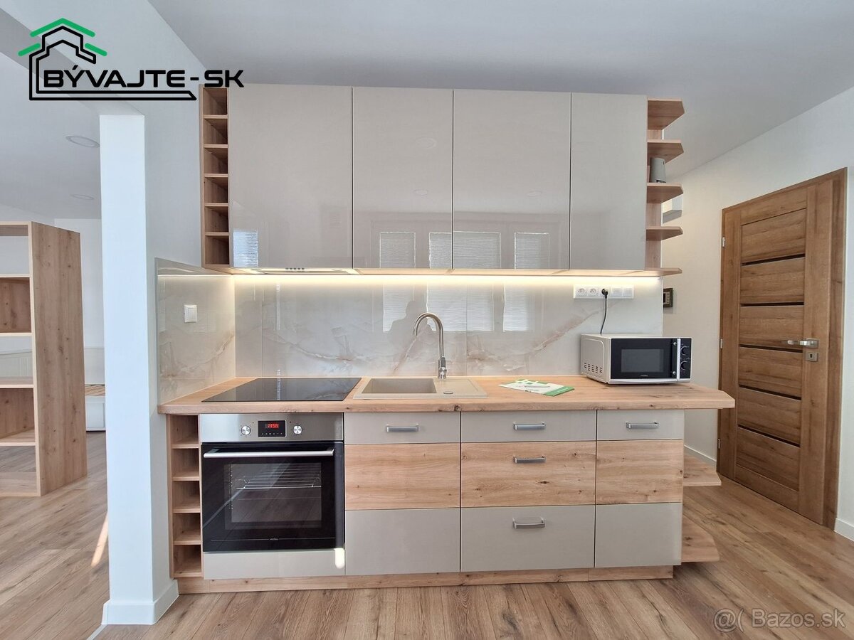 Krásny jednoizbový byt v Prievidzi s výhľadom na Bojnický zá - 2
