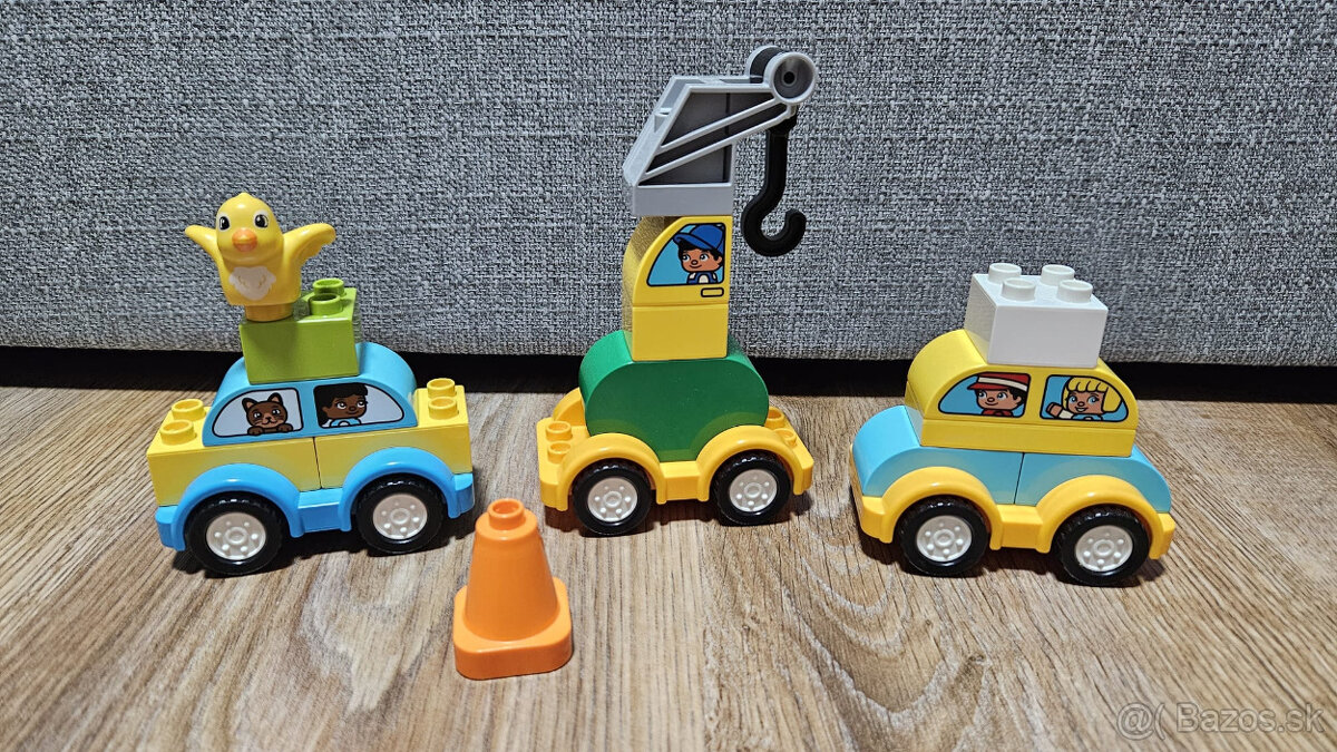 lego duplo 'Lietadlo na letisku' 10961 + auticka naviac - 2