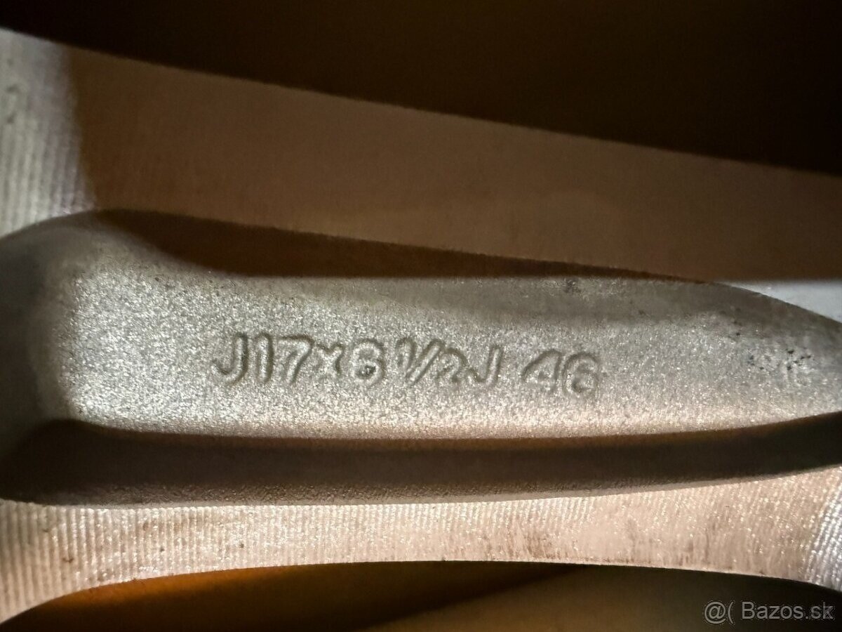 R17 ORIG.ALU DISKY MITSUBISHI 6,5JX17 ET46 - 2