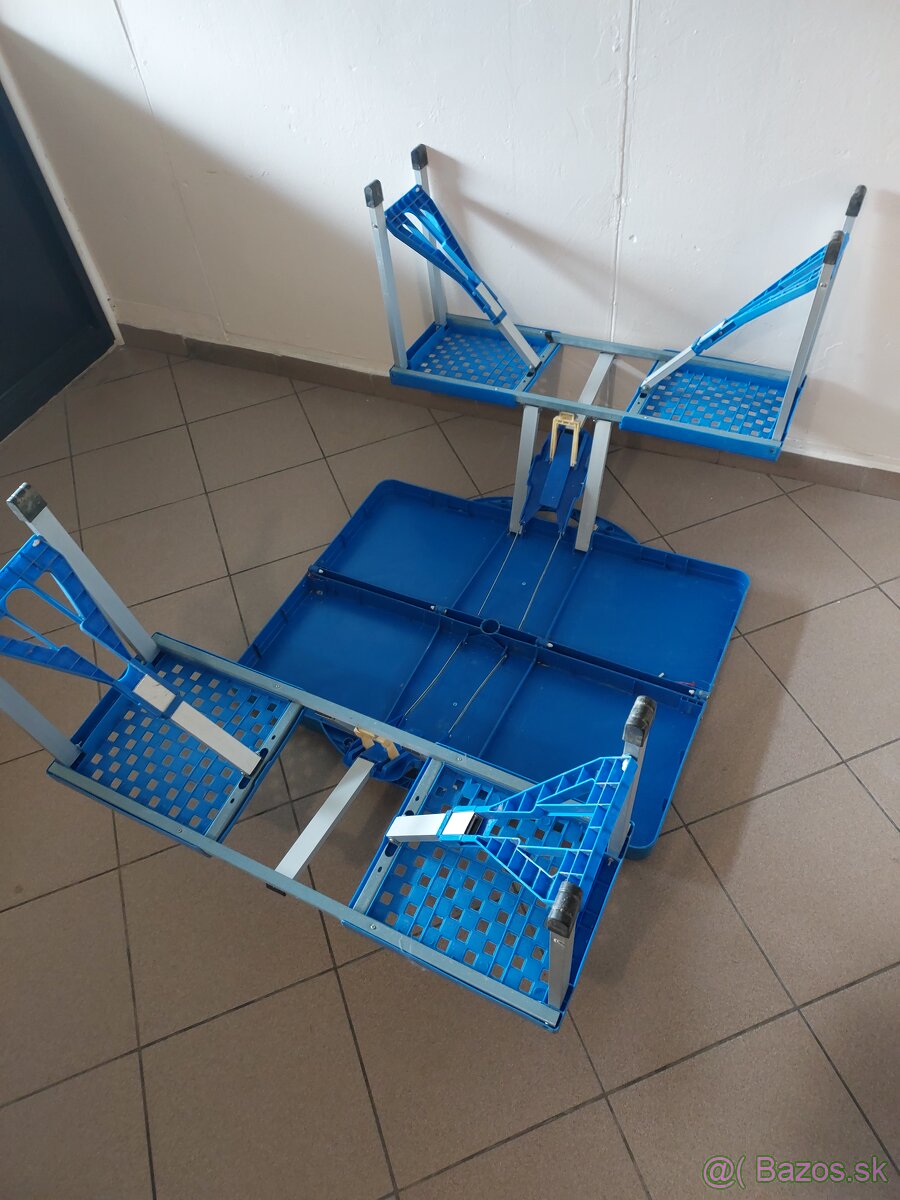 Kenpingove sedenie pre 4 osoby - 2