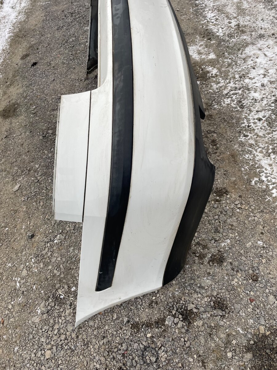 Zadný nárazník škoda octavia 2 sedan - 2