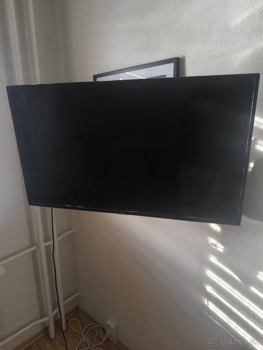 TCL televízor - 2