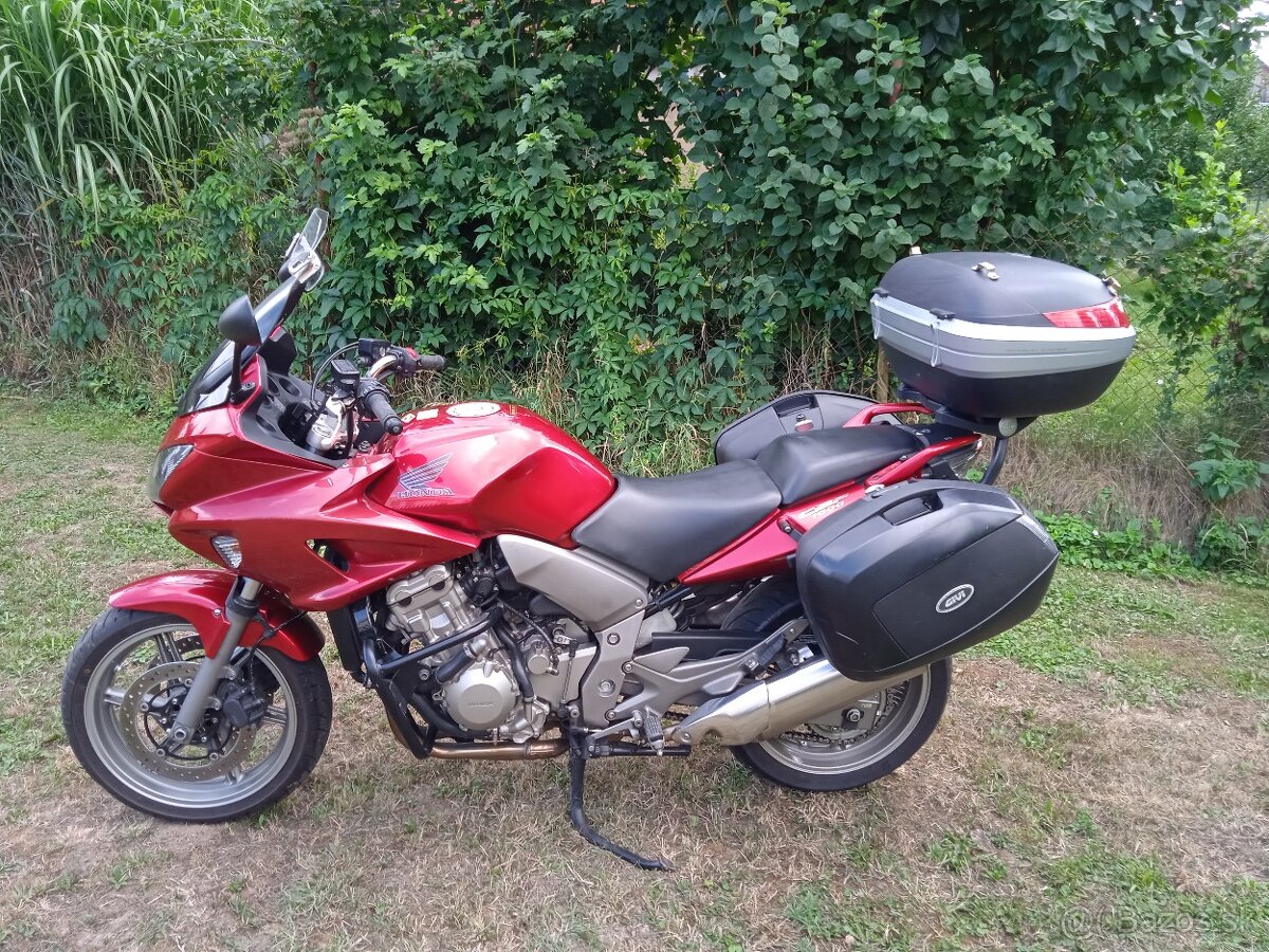 Honda CBF 1000 - 2