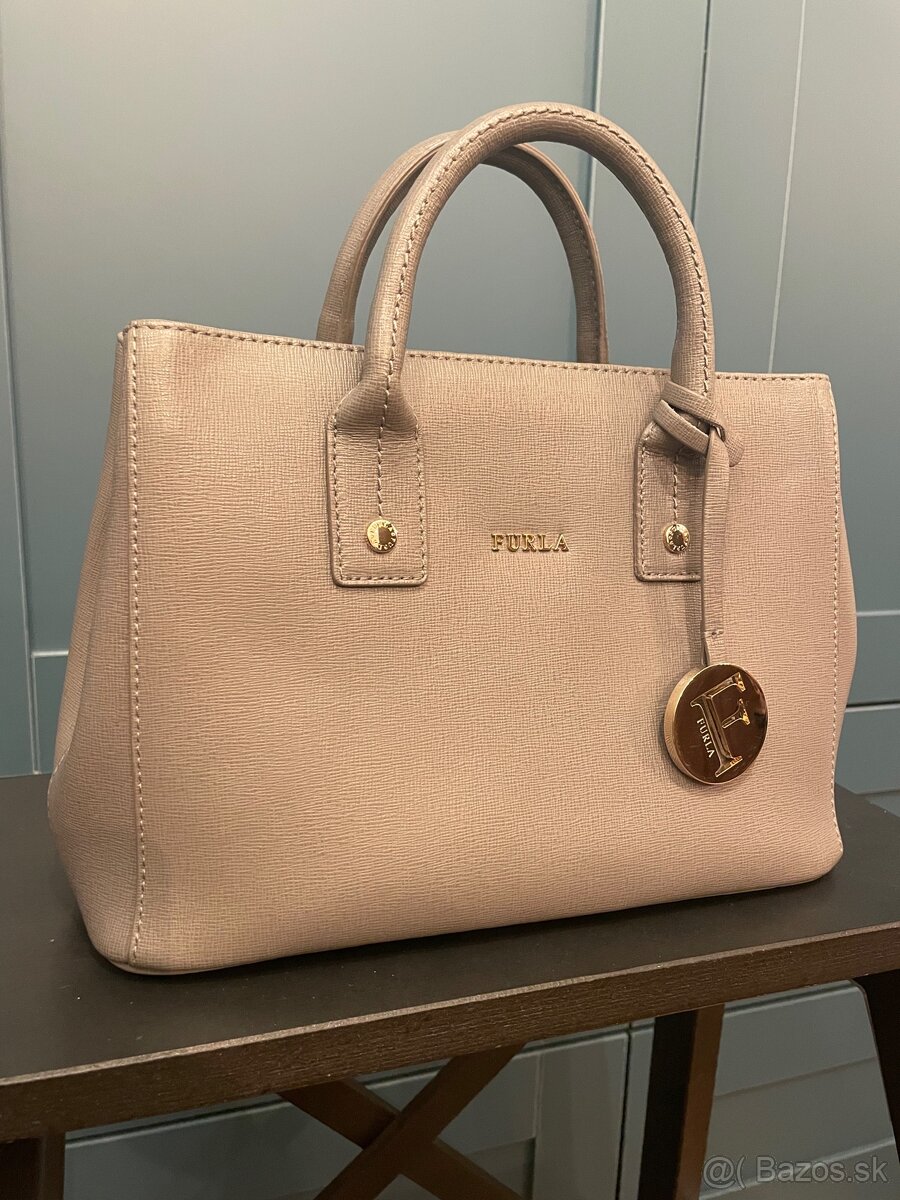 Sivá kožená kabelka Furla - 2