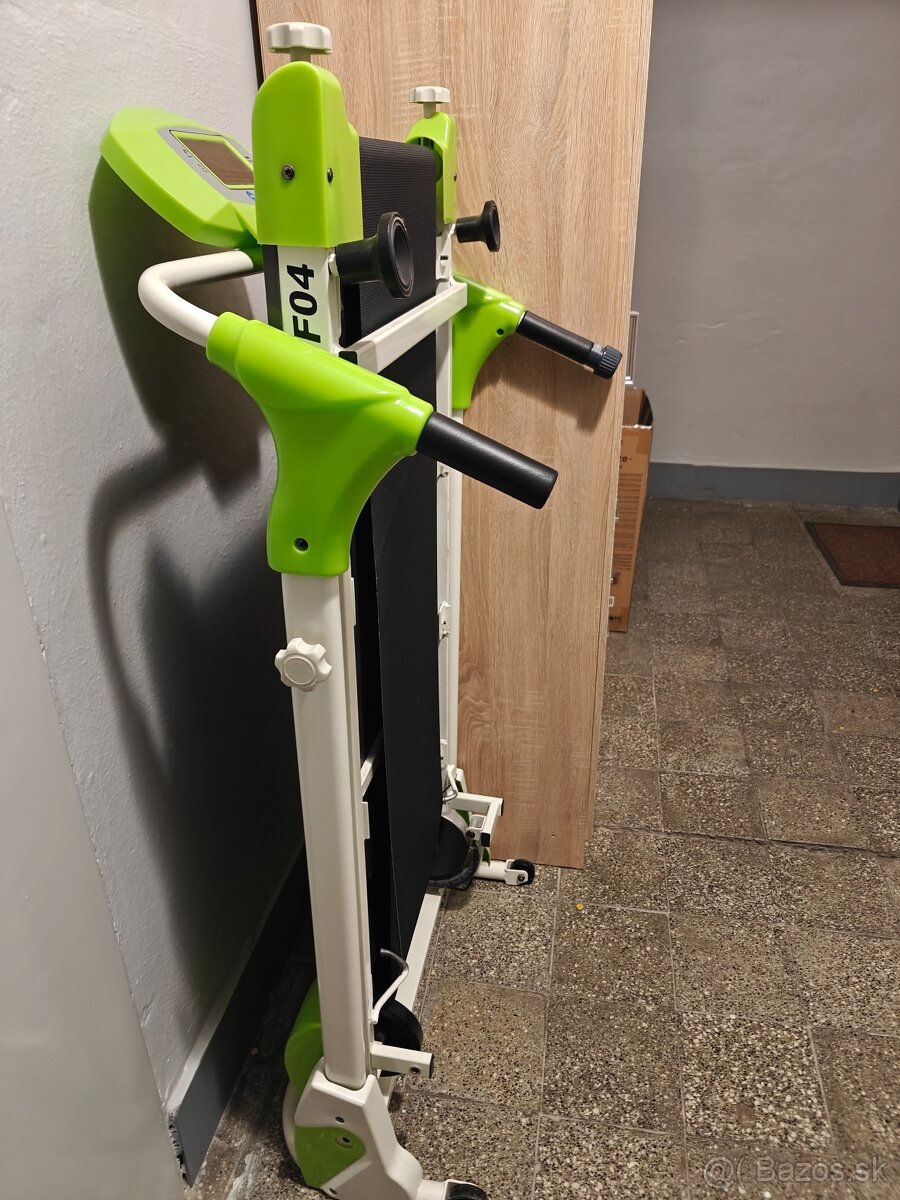 Bežecký pás MASTER F-04 - 2