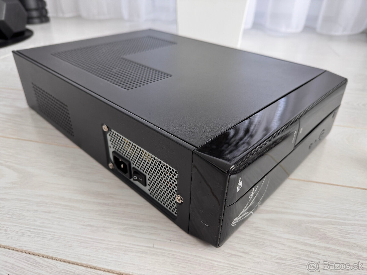 Kancelársky počítač AMD Phenom II, 4GB, ASUS Geforce 210 - 2