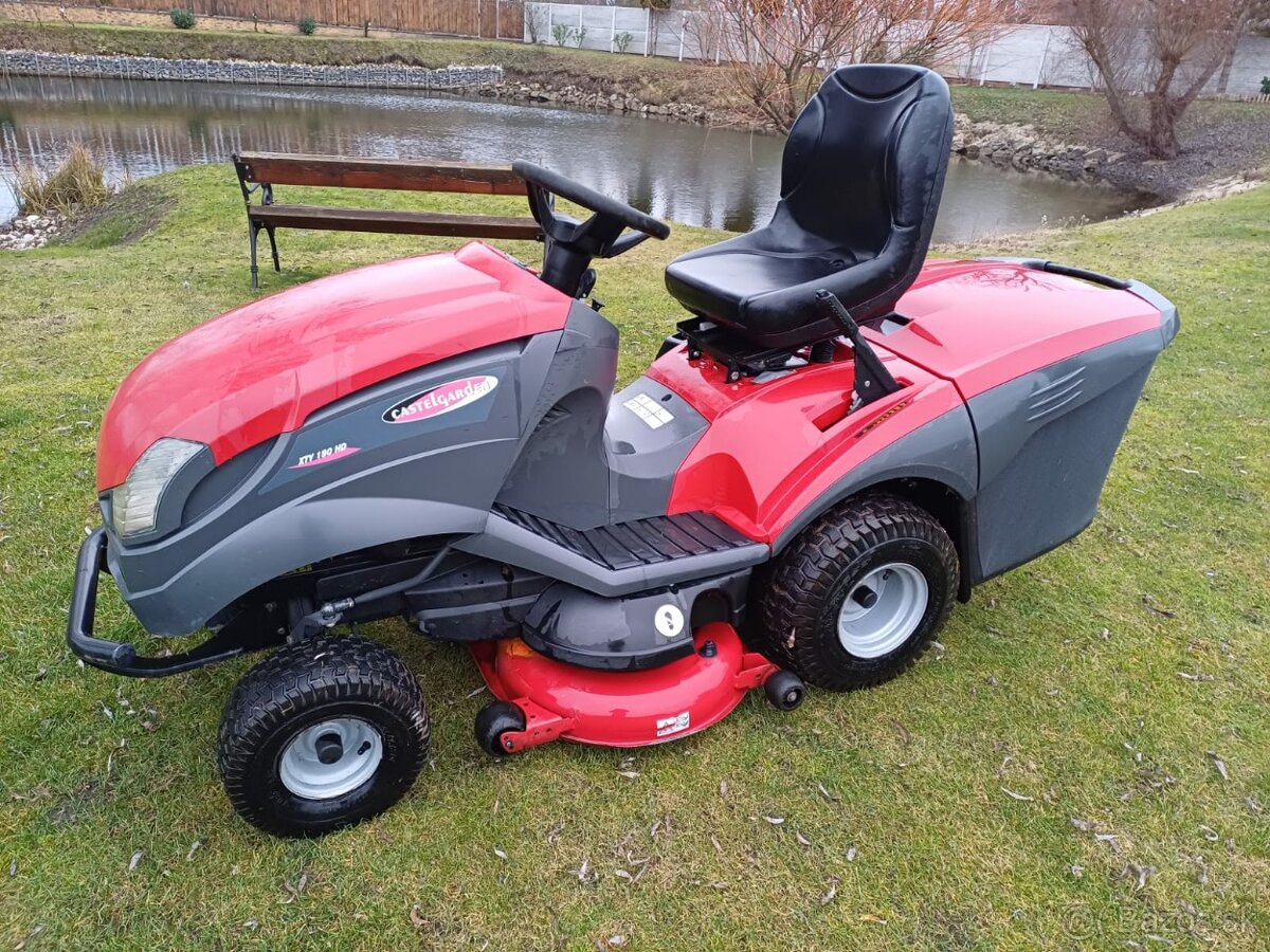 zahradný traktor - kosačka - 2