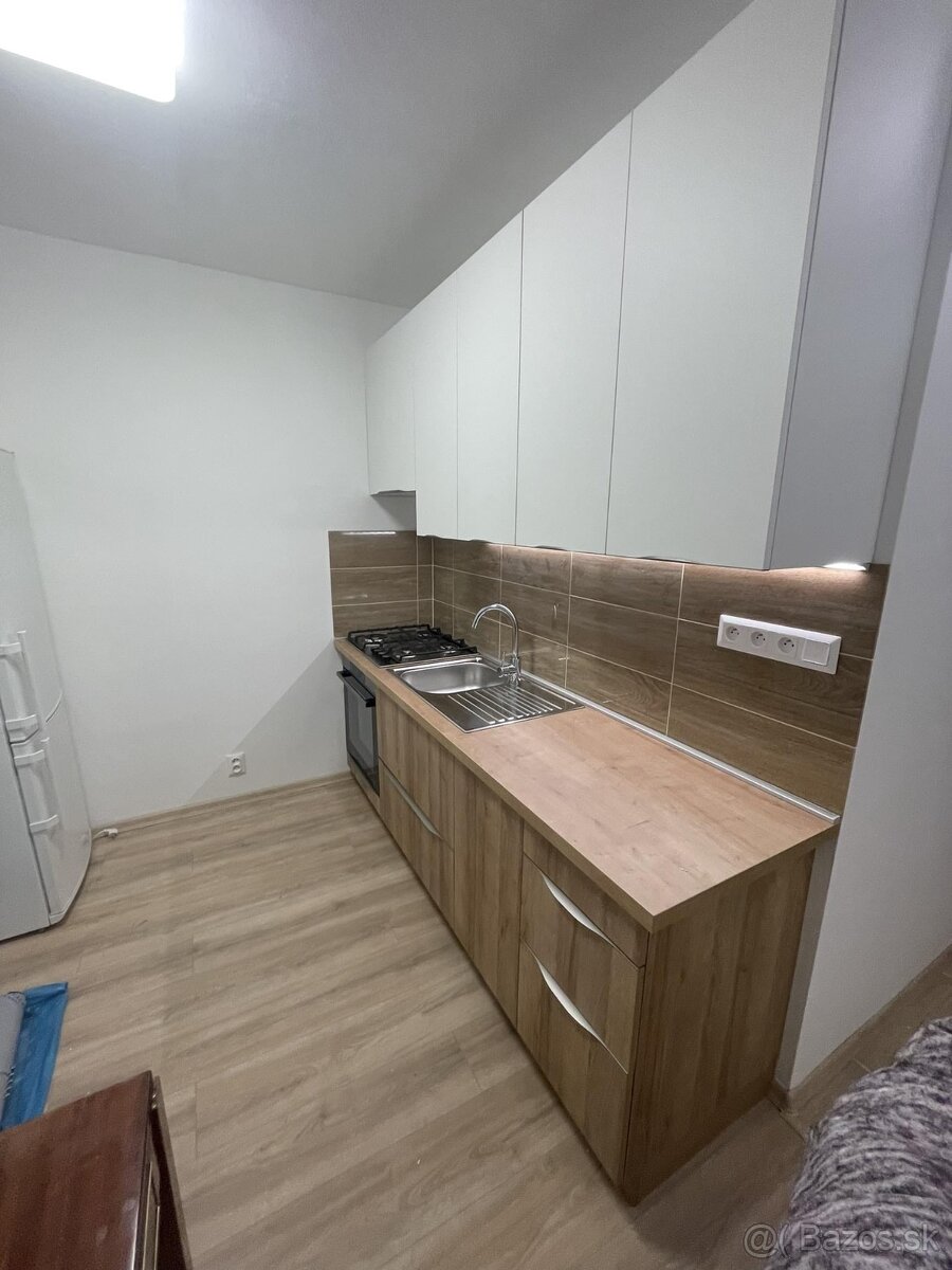 1 izbový byt, Gorlická ulica, Bardejov - 2