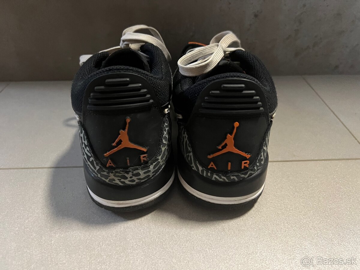Detské Air Jordan tenisky 38 - 2