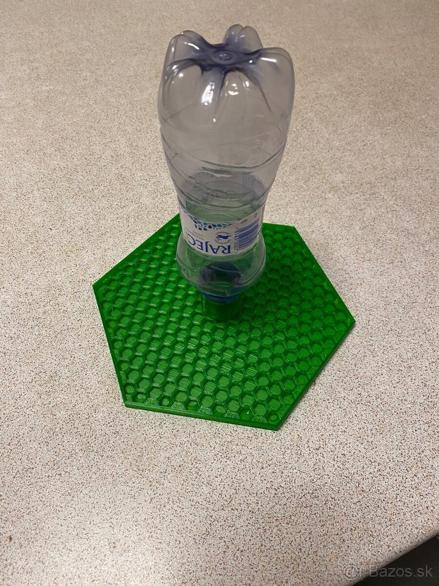 Napájačka pre včely - 2