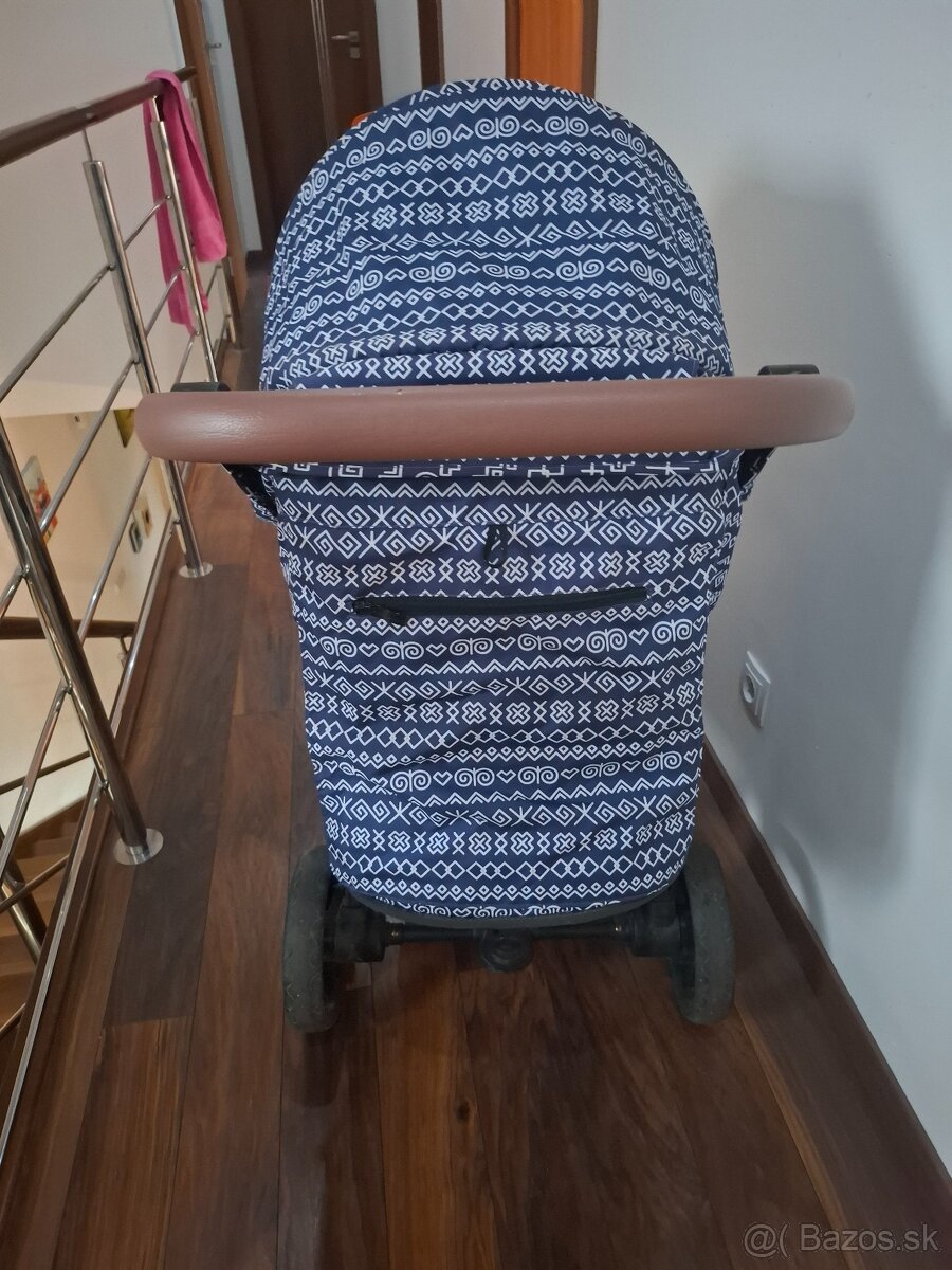 Športový kočiar Petit&Mars - 2