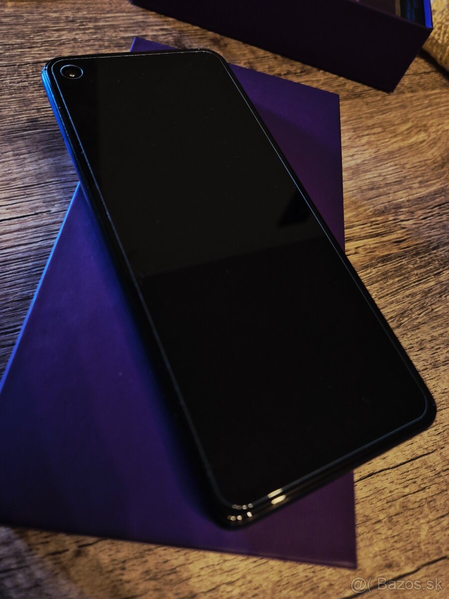 Motorola One Vision - 2