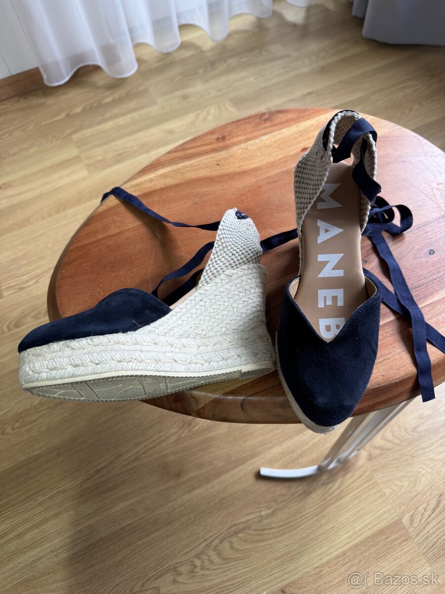 Dámske topanky Manebi - 2