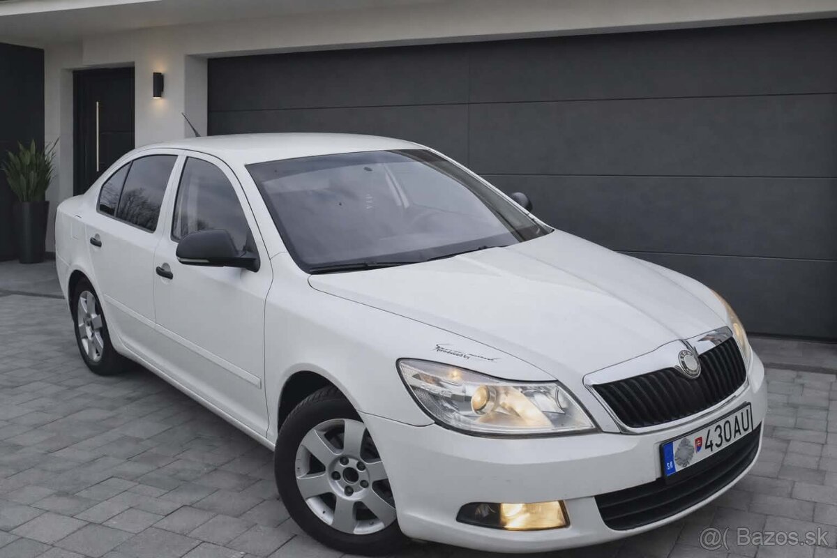 škodu octaviu 1.6 facelift benzin + LPG r.v2011 - 2