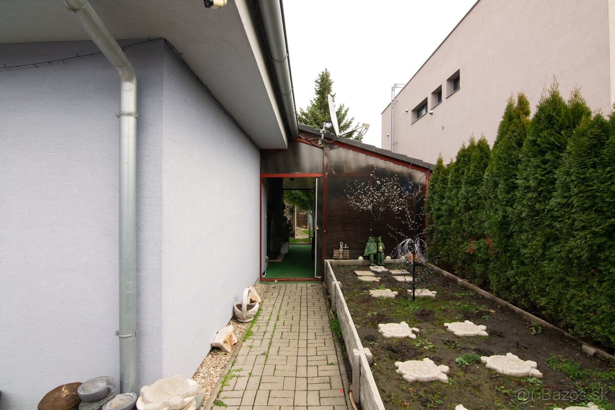 Dvojgeneračný rodinný dom, Lužianky - 2