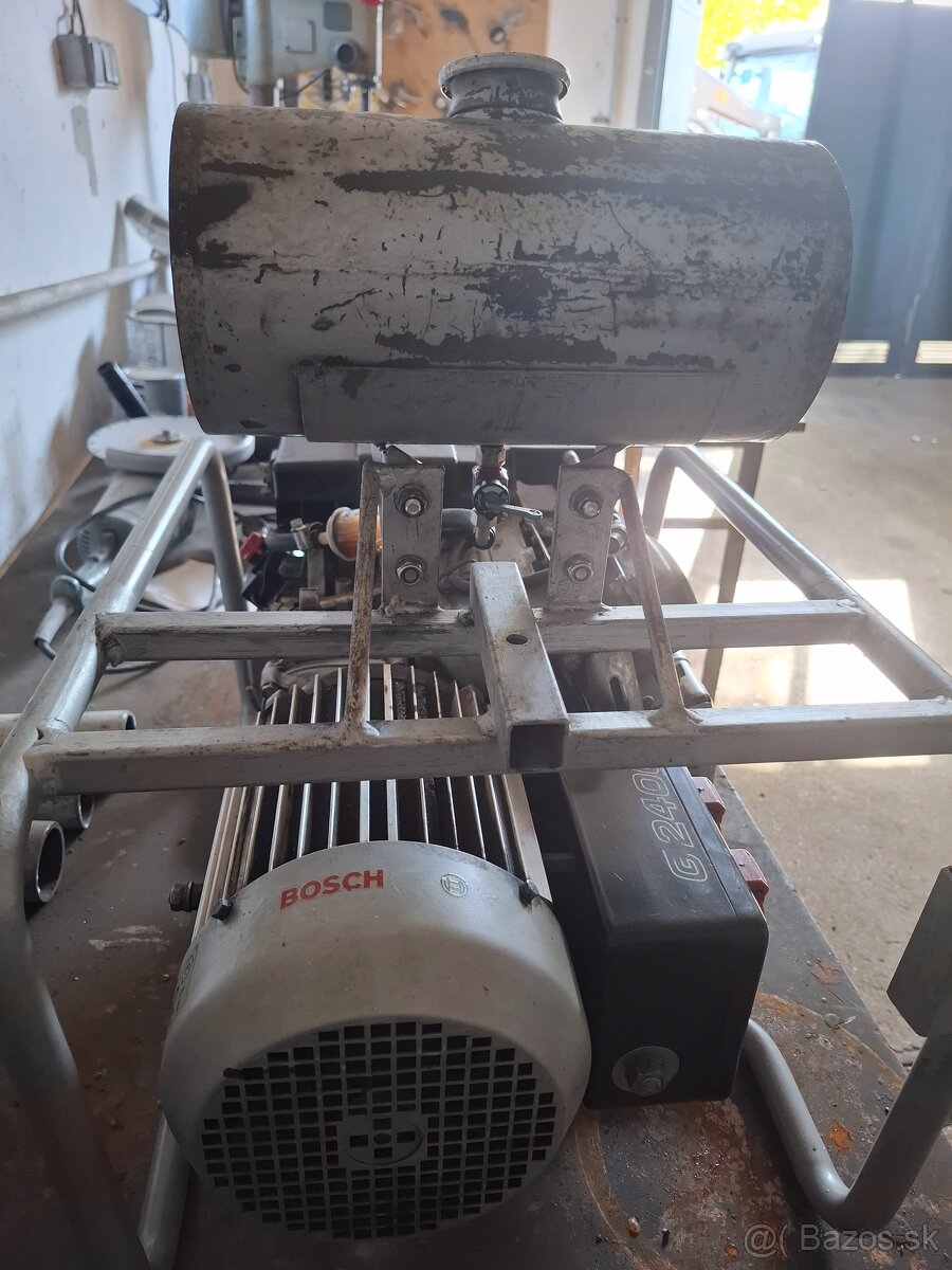 Bosch G2400S - 2