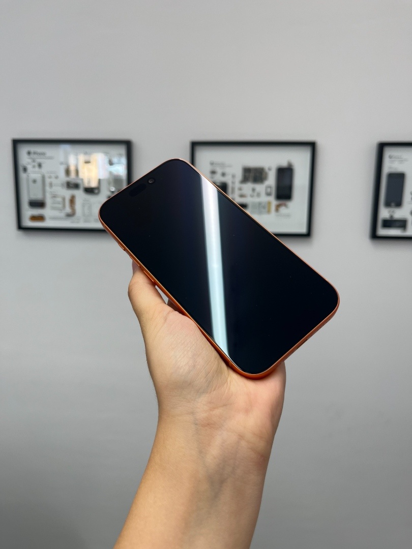 Apple iPhone 17 Pro 1TB Cosmic Orange - 2