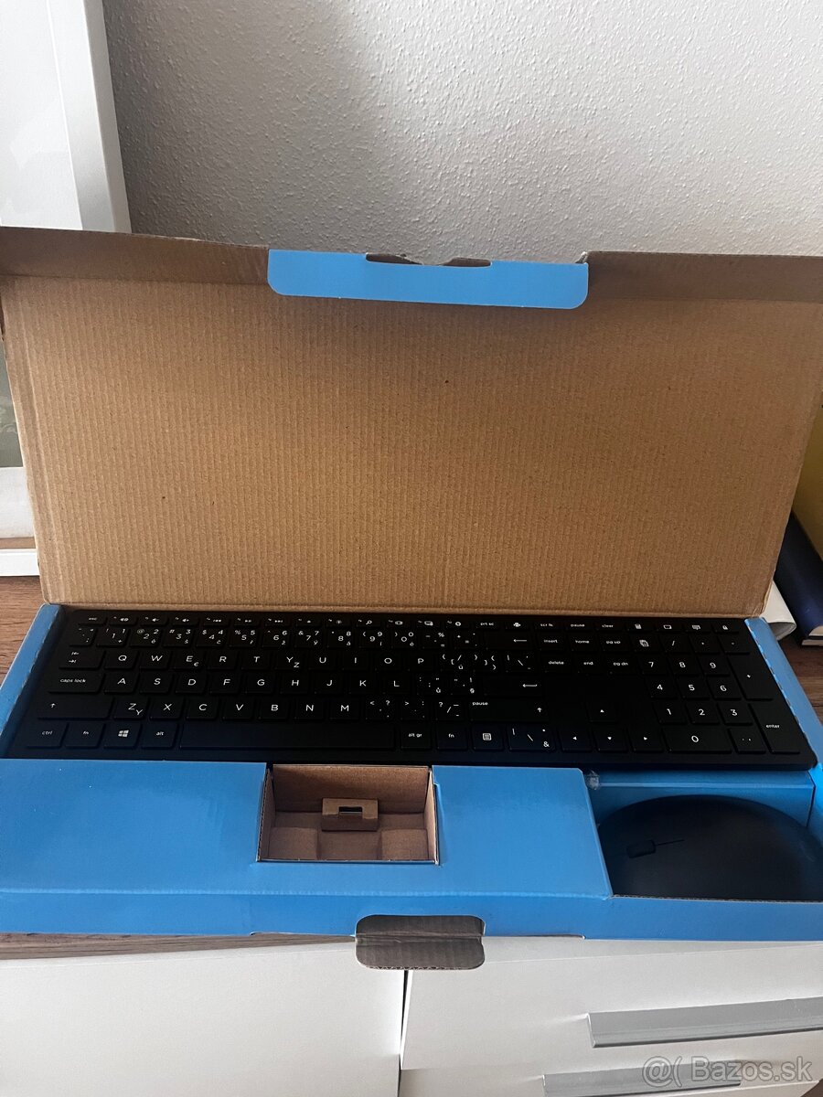 Klavesnica HP Pavilion 800 - 2