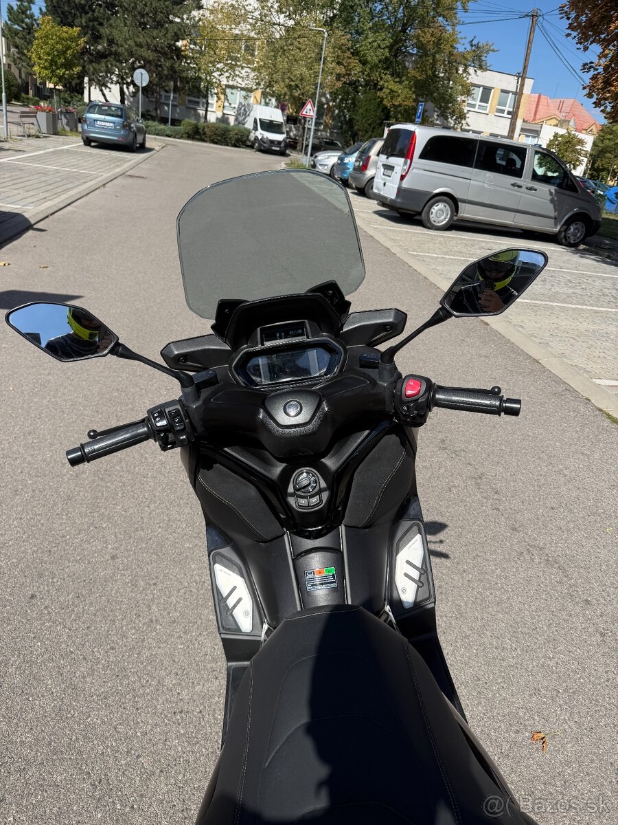 YAMAHA XMAX 125 2024 - 2
