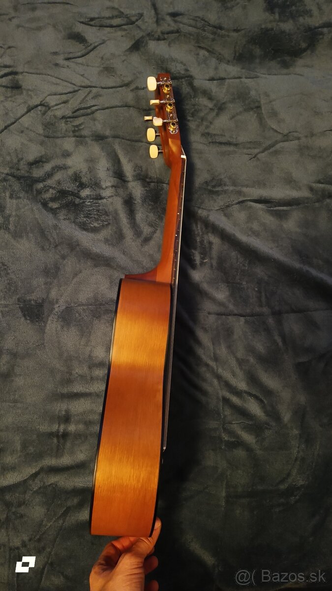 Guitalele - 2