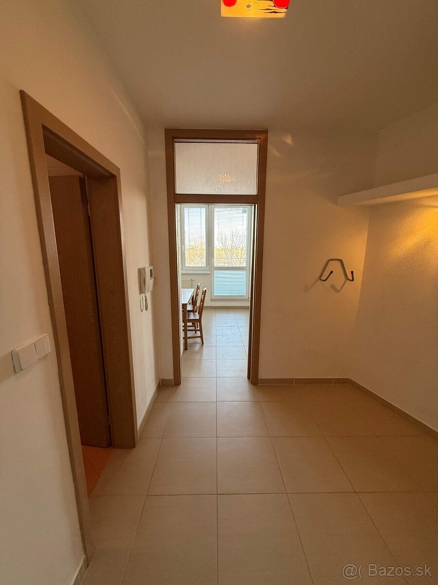 na prenájom, 2 izb. byt, Tomášikova - Koloseo - 2