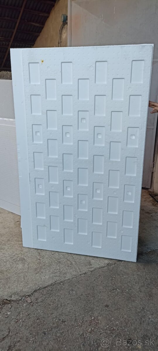 Tvrdeny polystyrén - 2