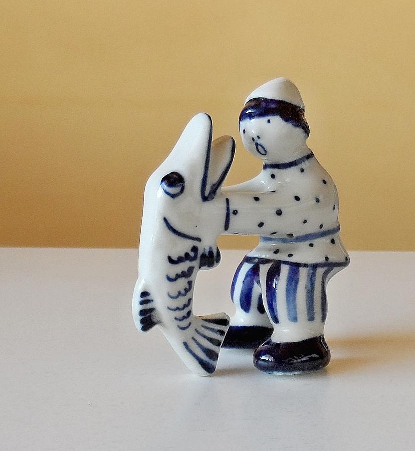 GZHEL súsošie muž s rybou - 2