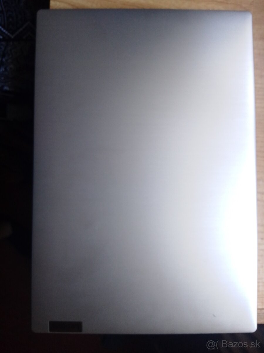 Lenovo IdeaPad 3 15IGL05 - 2