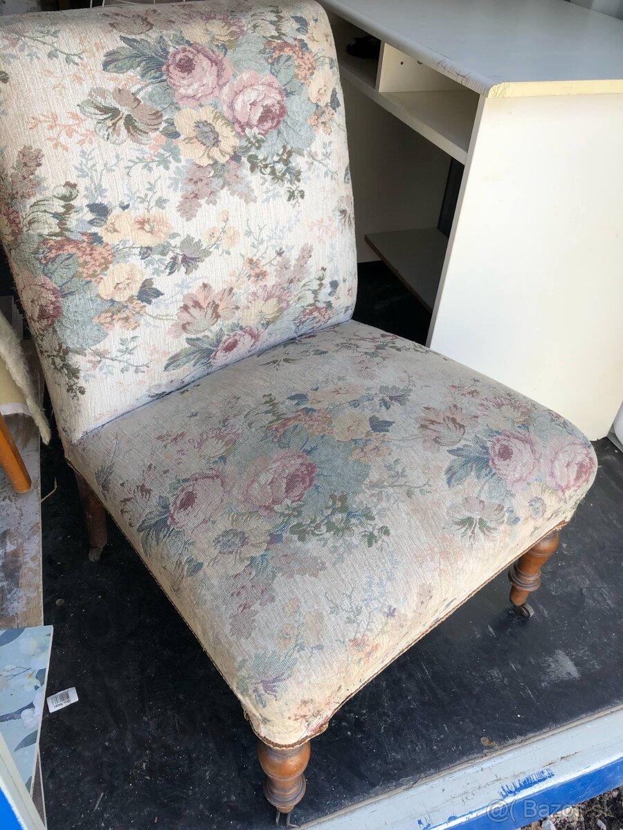 Starožitné kreslá - 2