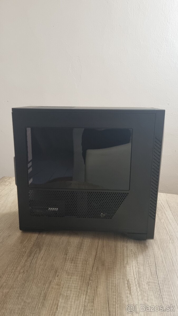 PC skrinka + 500W zdroj - 2