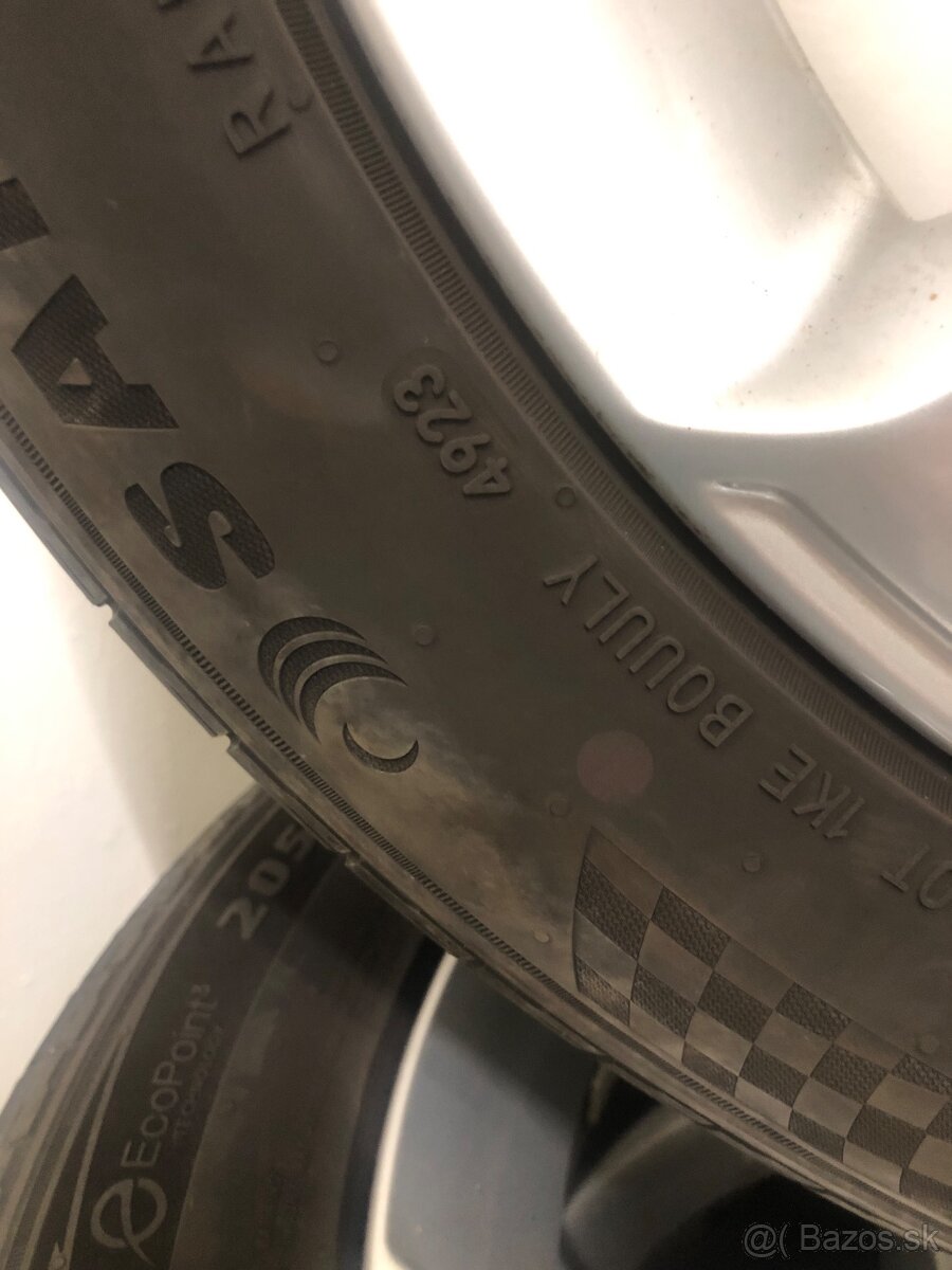 Predám letné Pneu s elektronmi 205/55/16 - 2