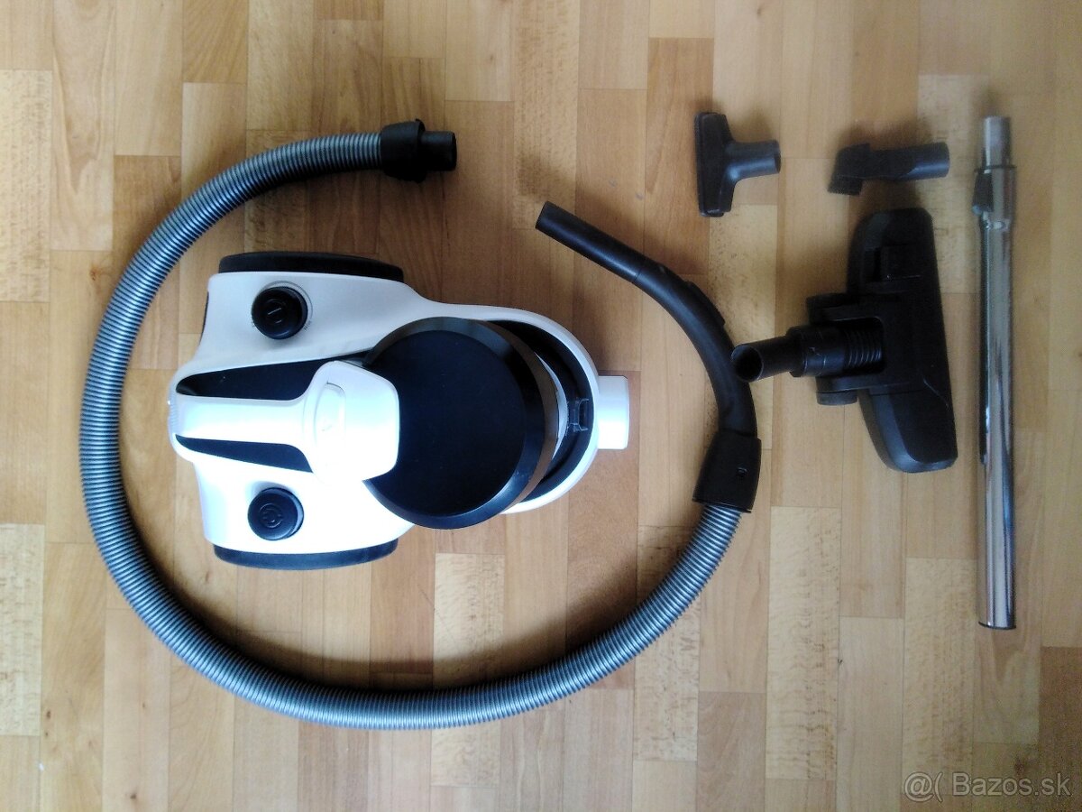 Bezvreckový vysávač Electrolux - 2