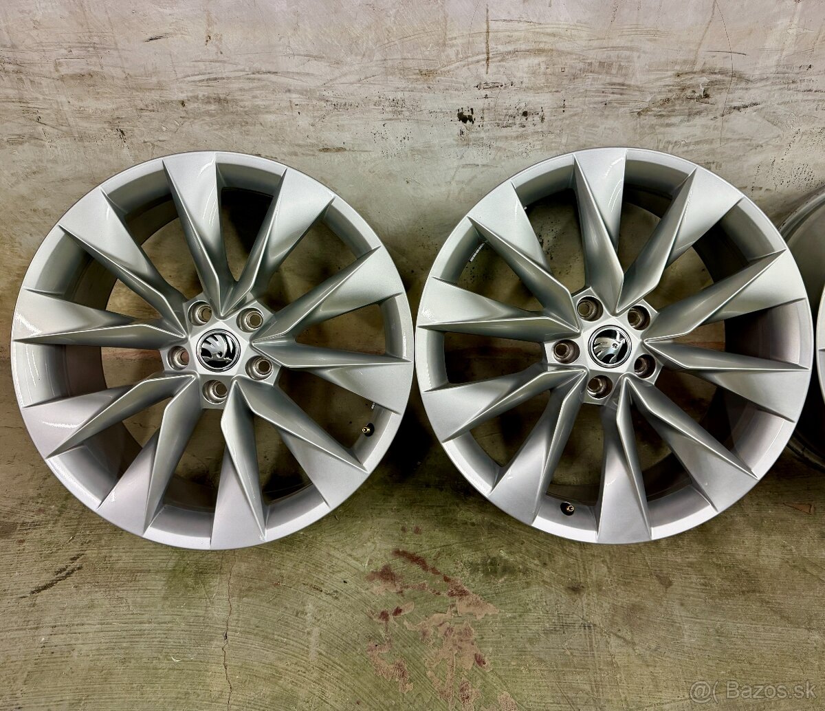 Alu kola Crystal Originál VW koncenr - 2