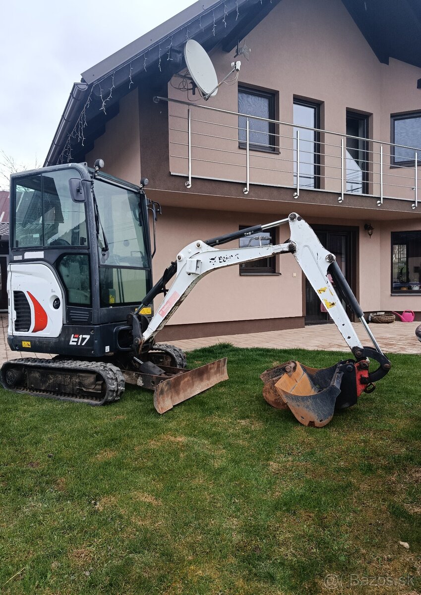 Minibager Bobcat E17 - 2