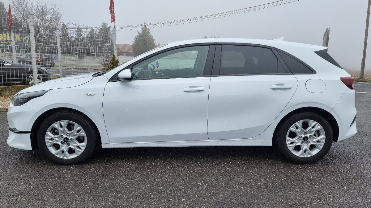 Kia Ceed 1.5 T-GDi Gold za 16.990,- € - 2