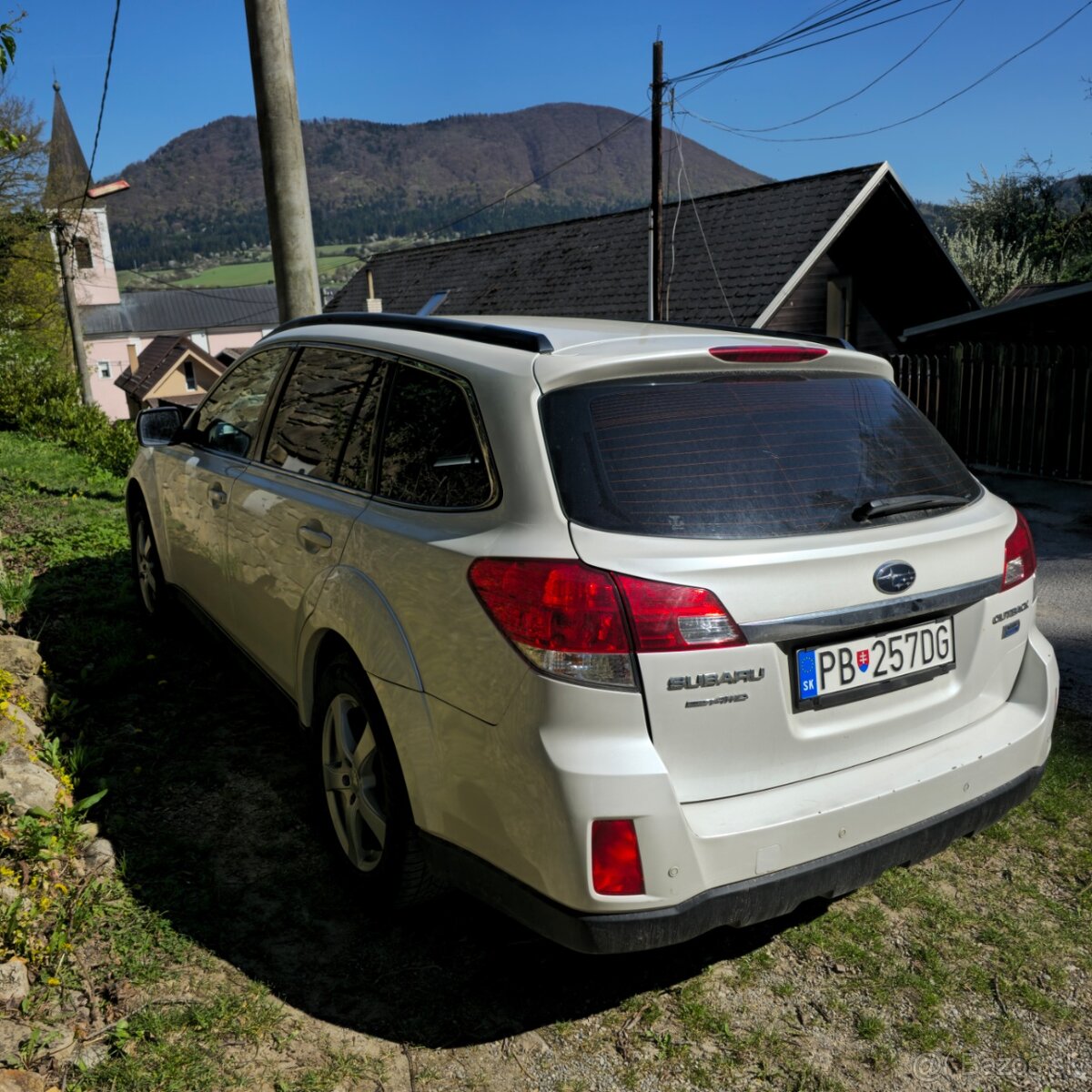 Predám Subaru outback 2.0D - 2