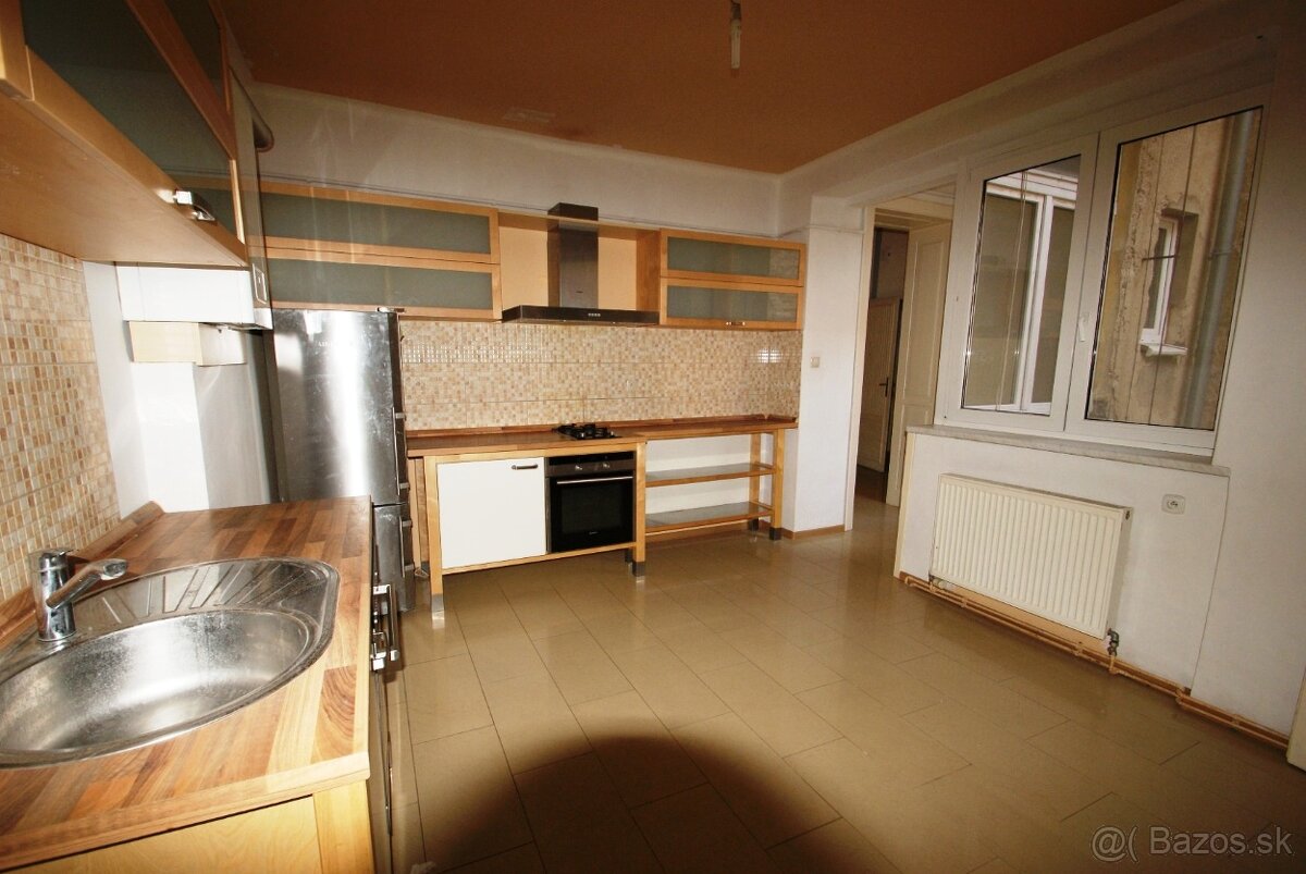 BRANDreal - 3,5 izb. byt na prenájom, centrum Piešťany - 2