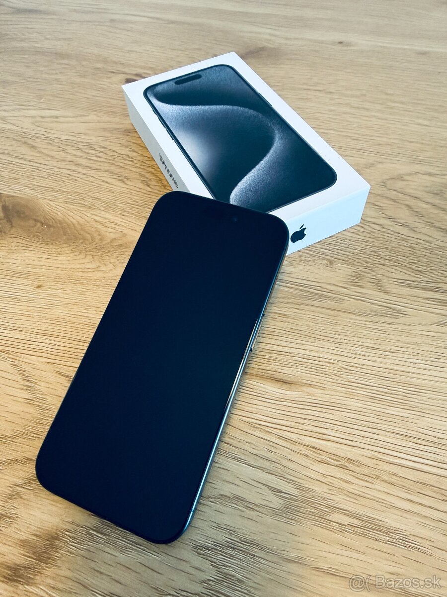 iPhone 15 Pro 128 GB, Black Titanium - 2