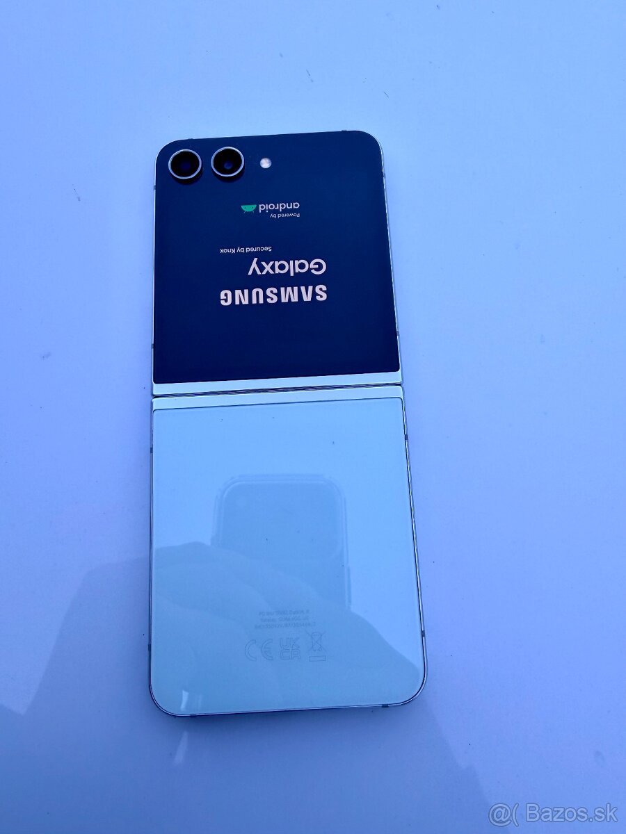 Samsung Galaxy Z Flip 5 256gb, mint - 2