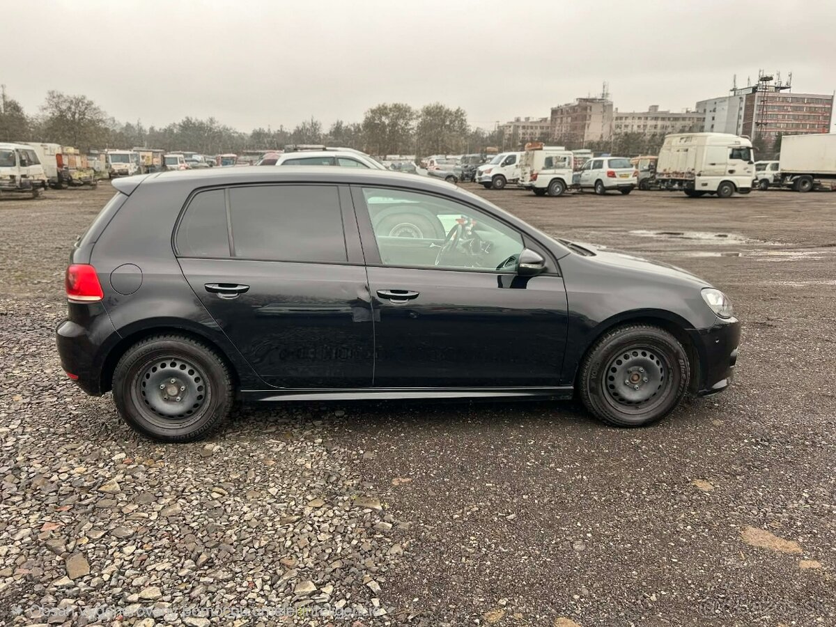 Predám VW Golf 6 - 2